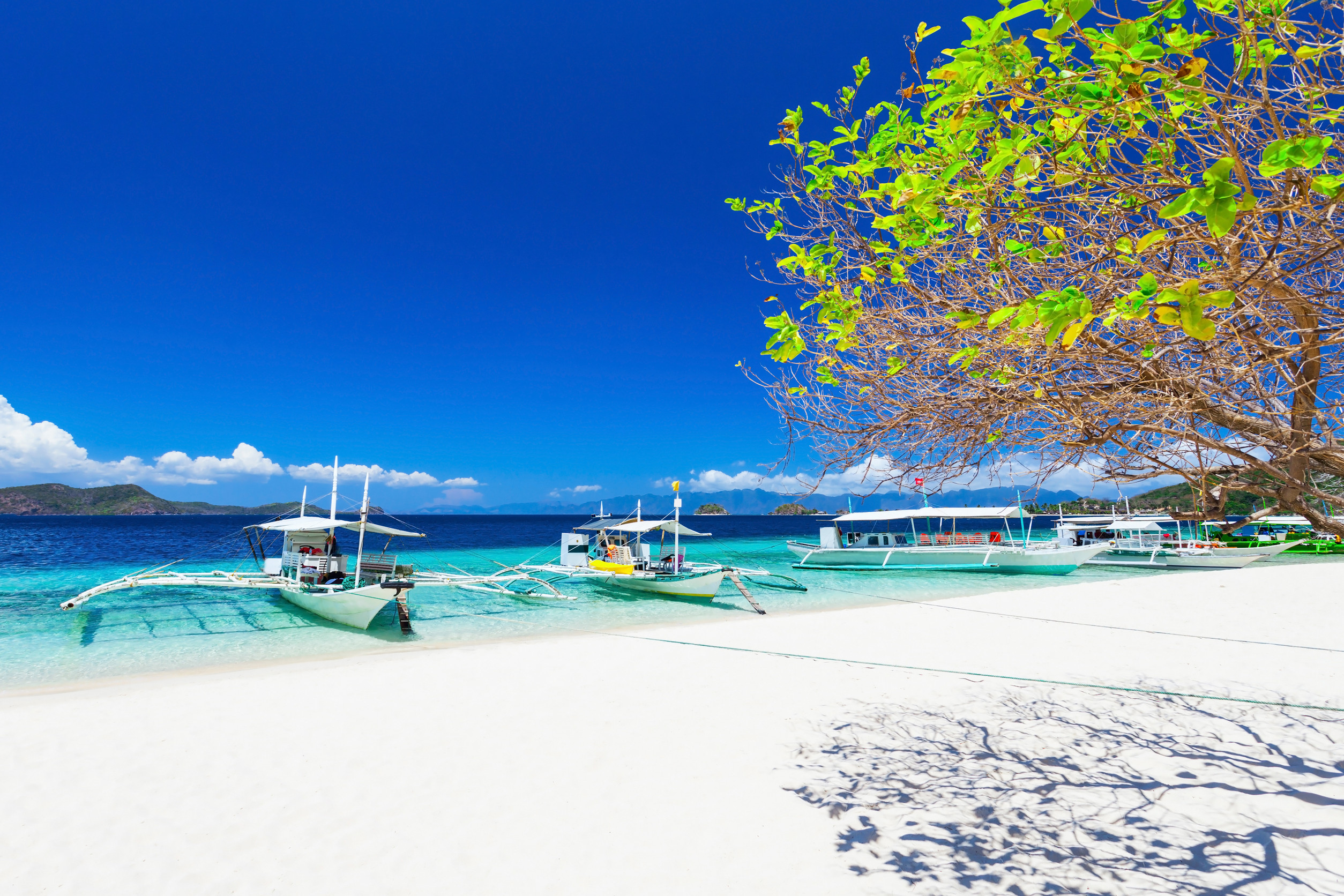 Famous bolabog kite surfing beach in exotic tropical paradise boracay island philippines